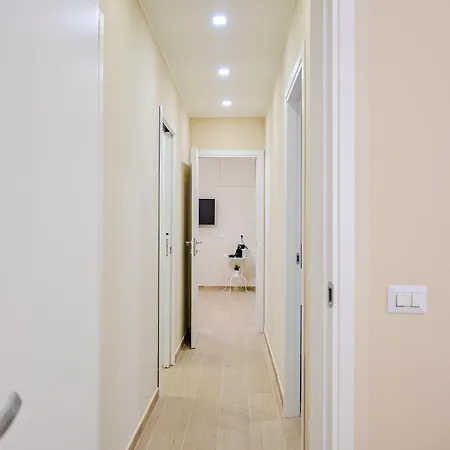 Apartament Charming *